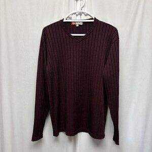 Iz It U Long Sleeve Ribbed V-Neck Shirt Mens Size Medium Deep Burgundy Top